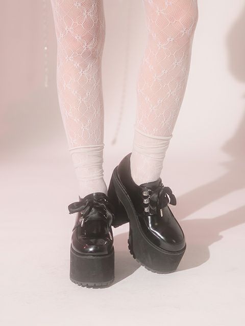 【BUBBLES】サテンヒールシューズ