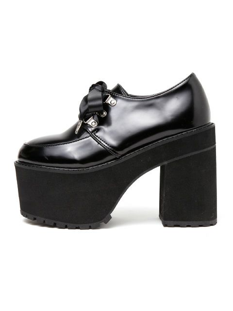 【BUBBLES】サテンヒールシューズ