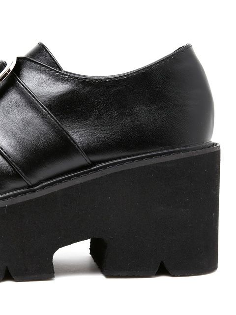 【BUBBLES】スクエアバックルシューズ