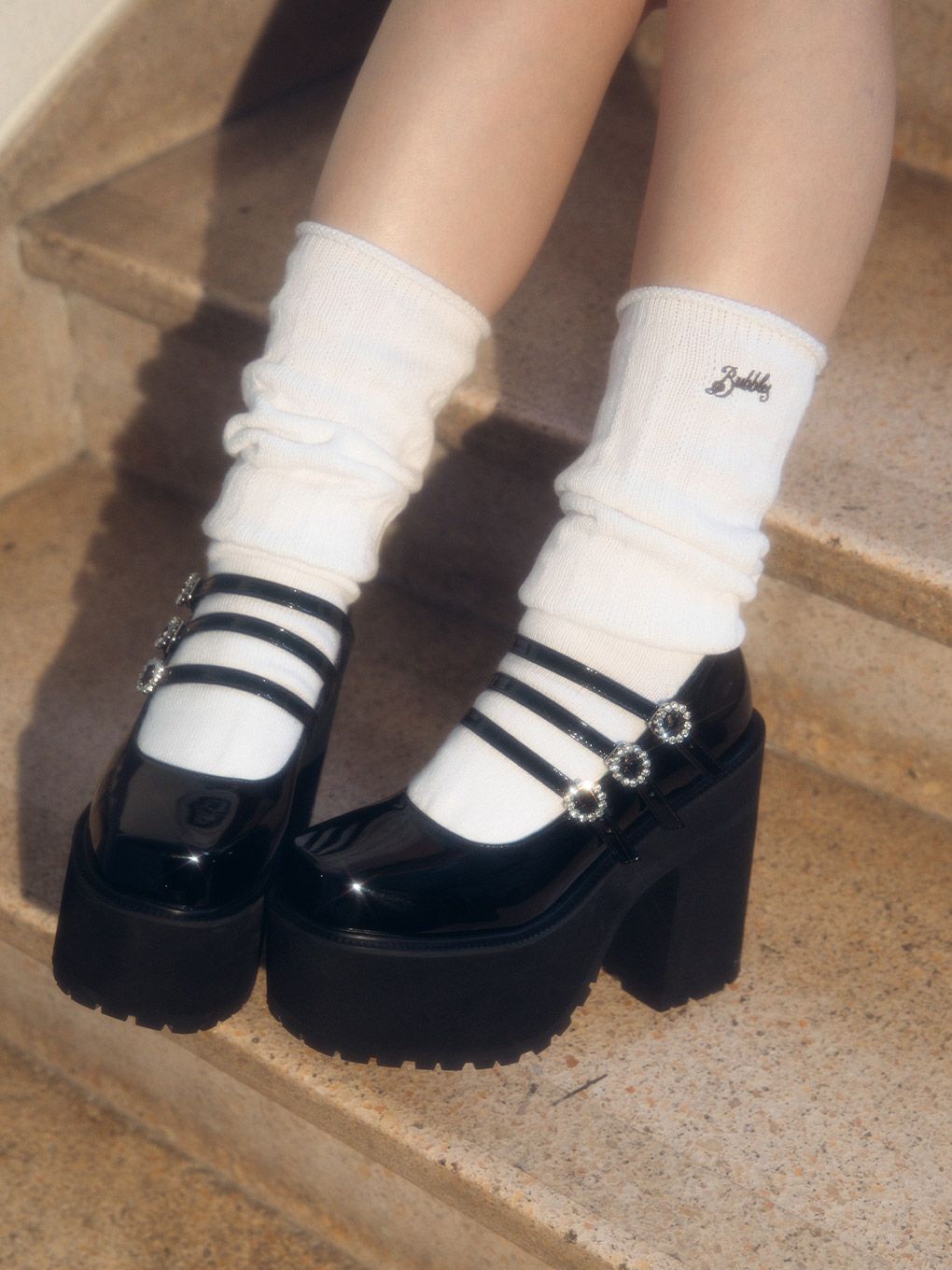 【BUBBLES】3ストラップビジューシューズ