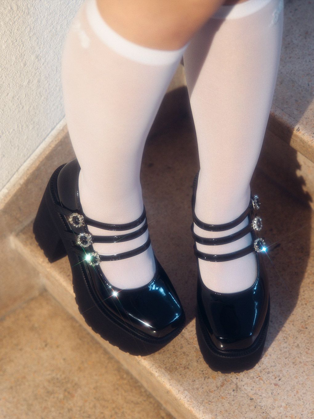 【BUBBLES】3ストラップビジューシューズ