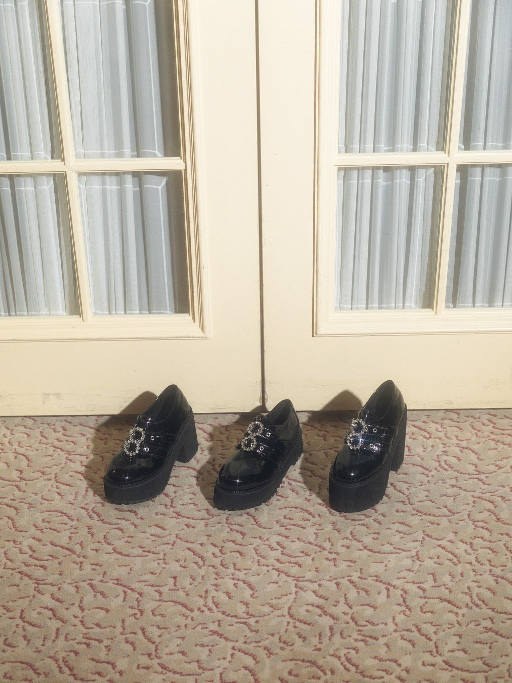 【BUBBLES】ダブルバックルシューズ