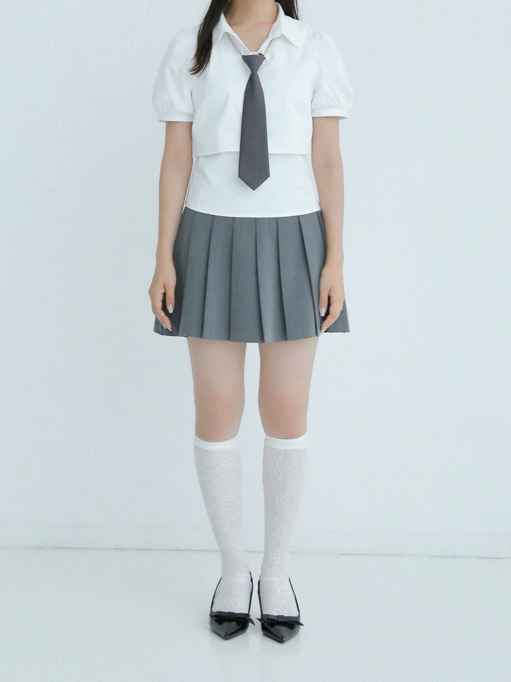 【BUBBLES】クロップドネクタイブラウス