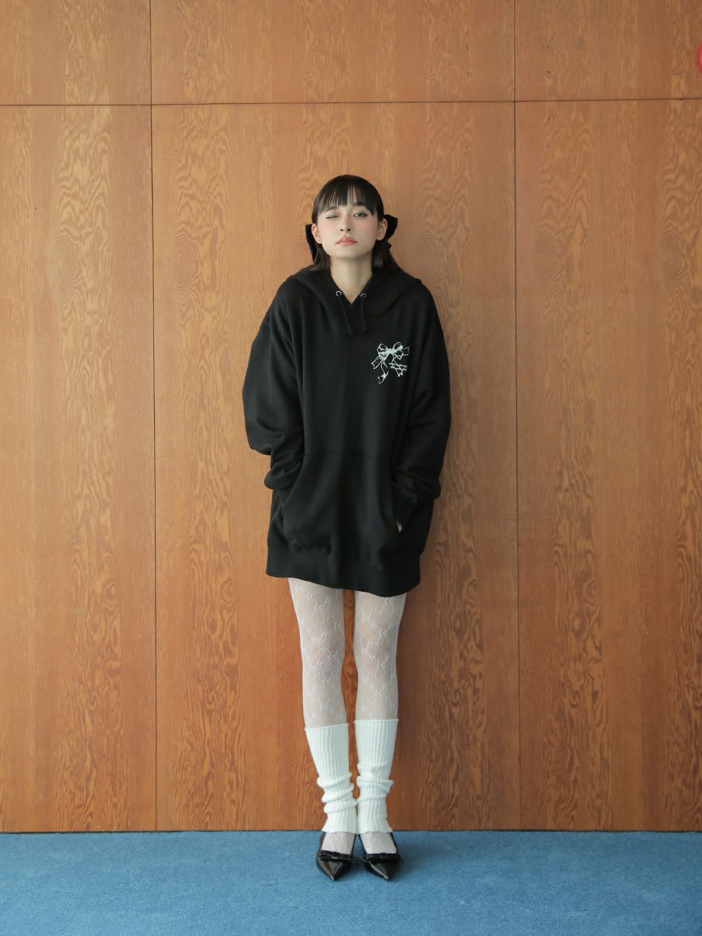 【BUBBLES】リボンプリントパーカーワンピース