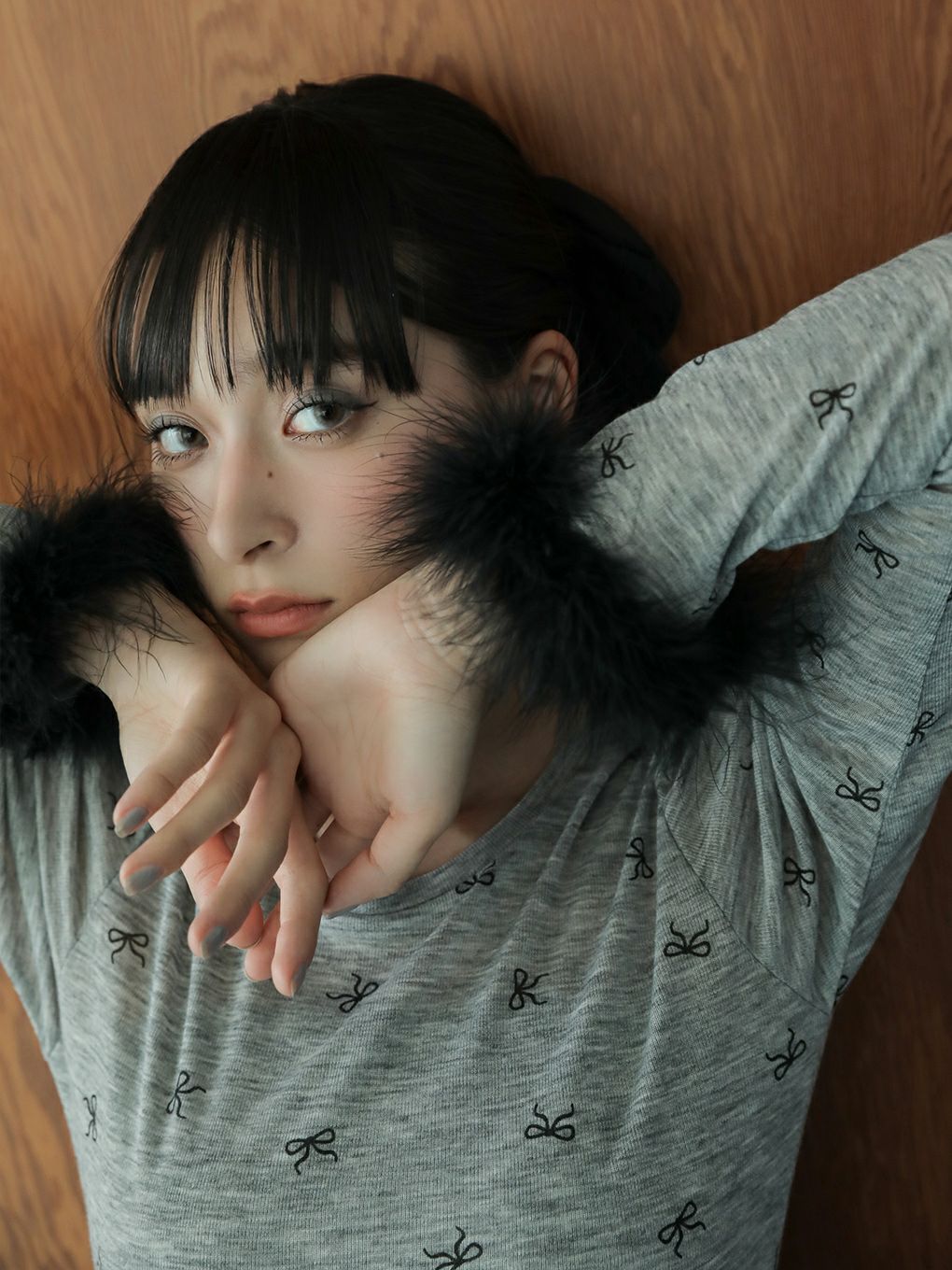 【BUBBLES】ファーカフスリボンロンTEE