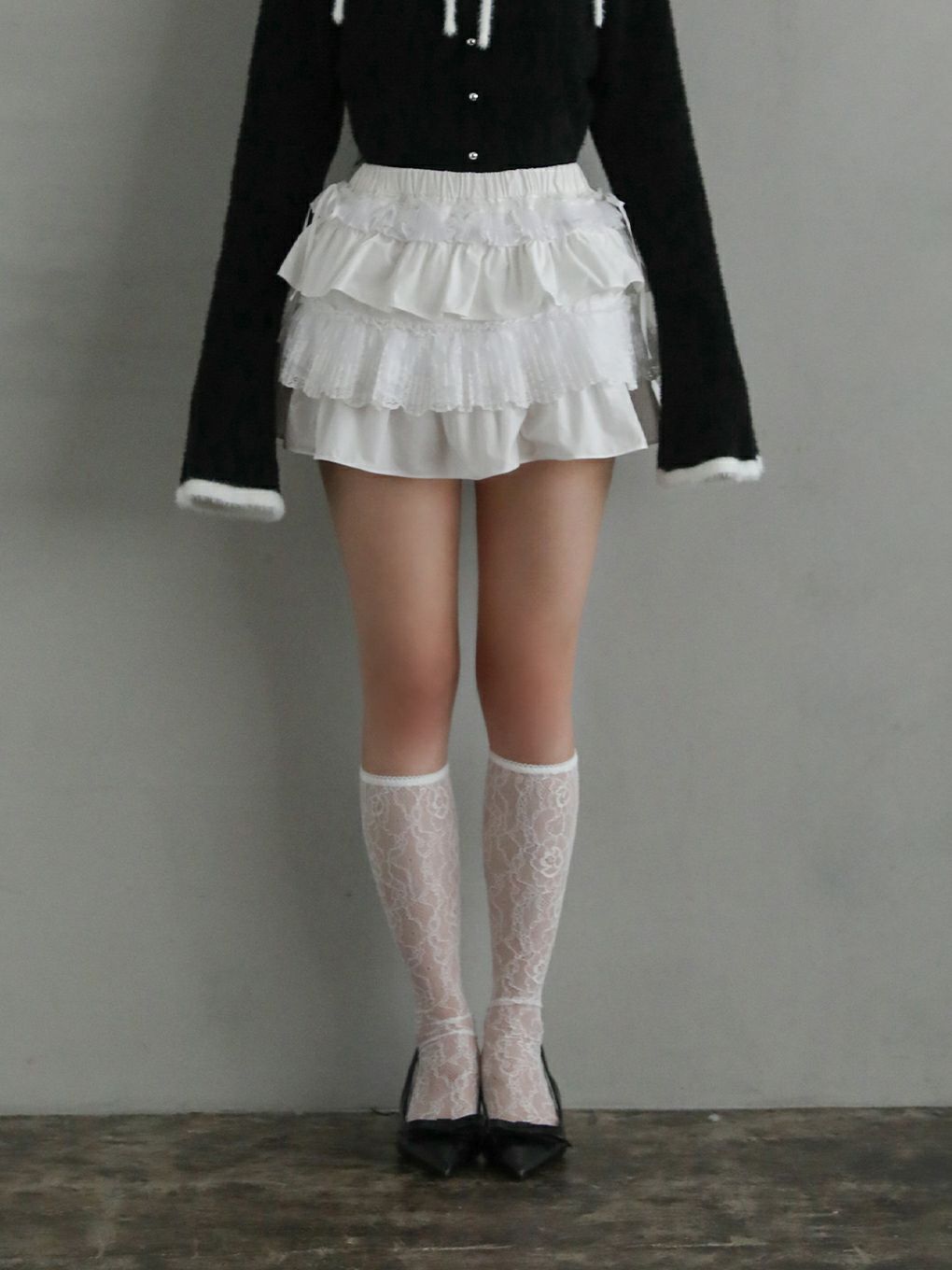 【BUBBLES】レースカンカンミニスカパン