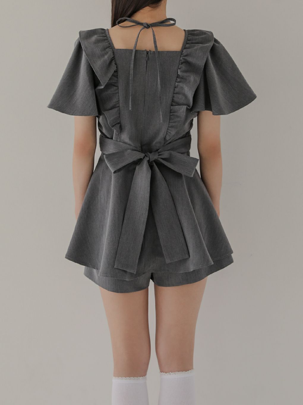 【BUBBLES】バックリボンペプラムセットアップ