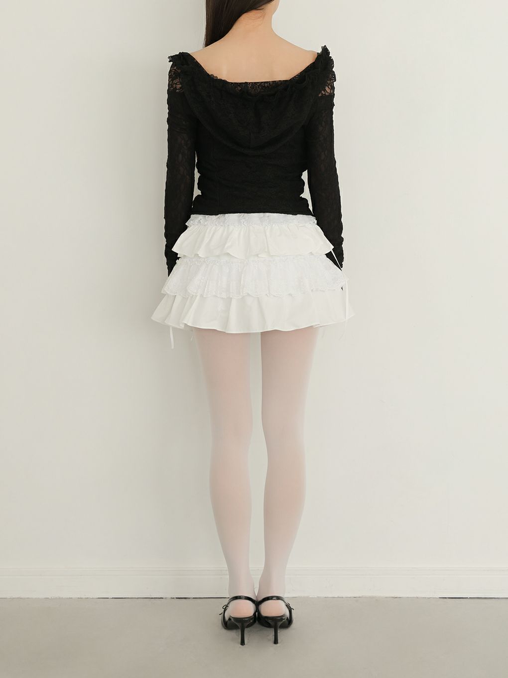 【BUBBLES】レースフーディートップス