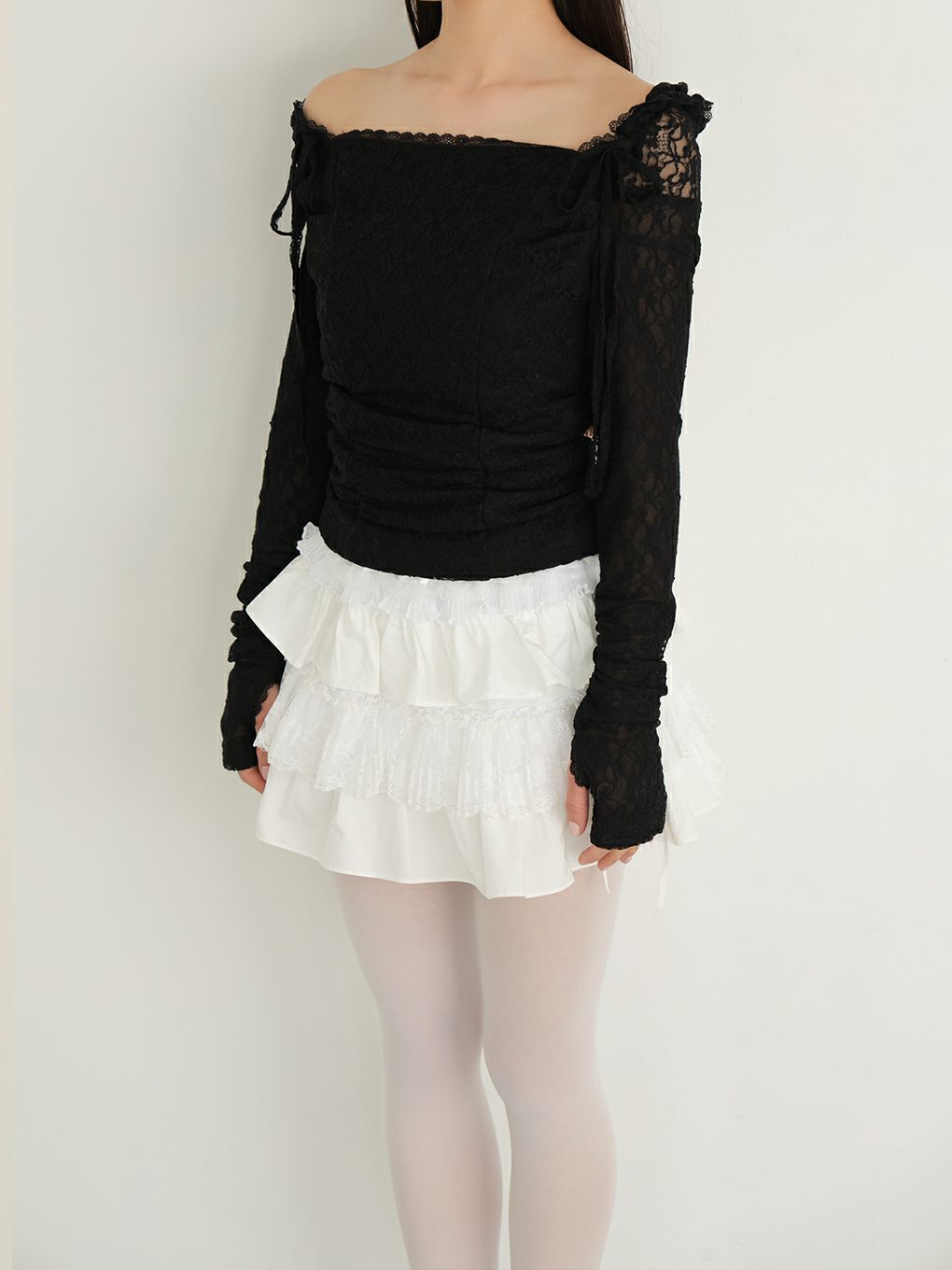 【BUBBLES】レースフーディートップス