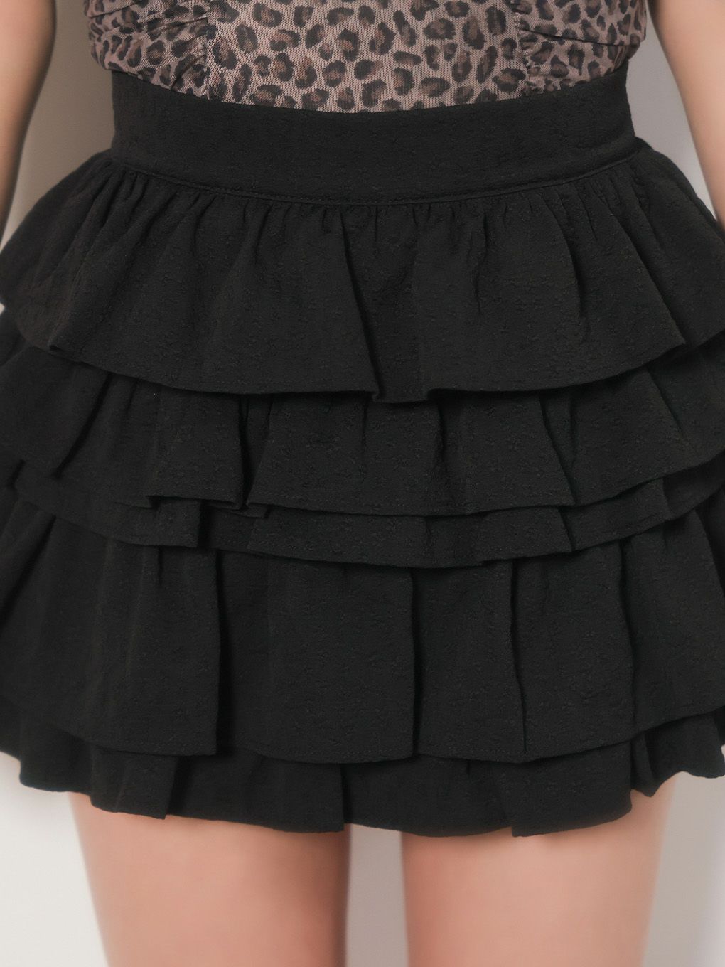 【BUBBLES】フリルパターンスカパン