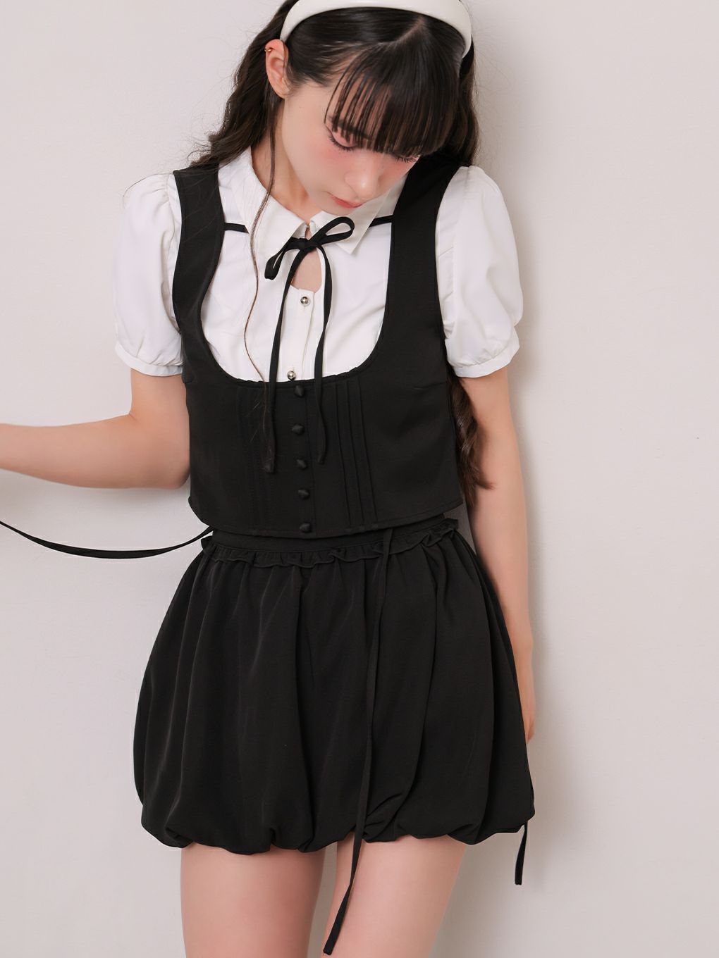 【BUBBLES】リボンベストレイヤードブラウス