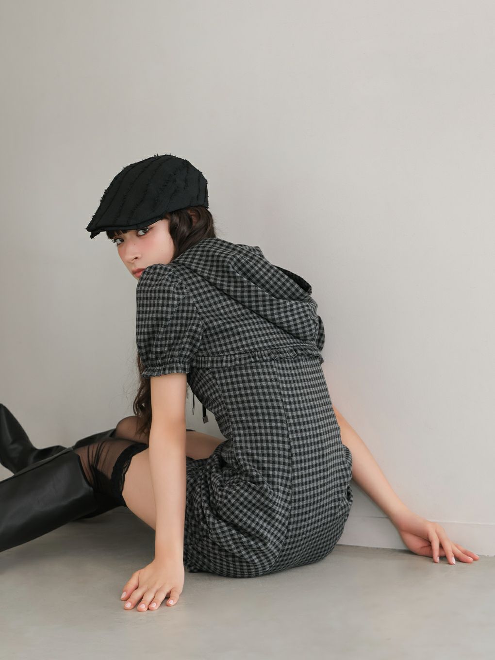 【BUBBLES】ギャザーパーカーワンピース