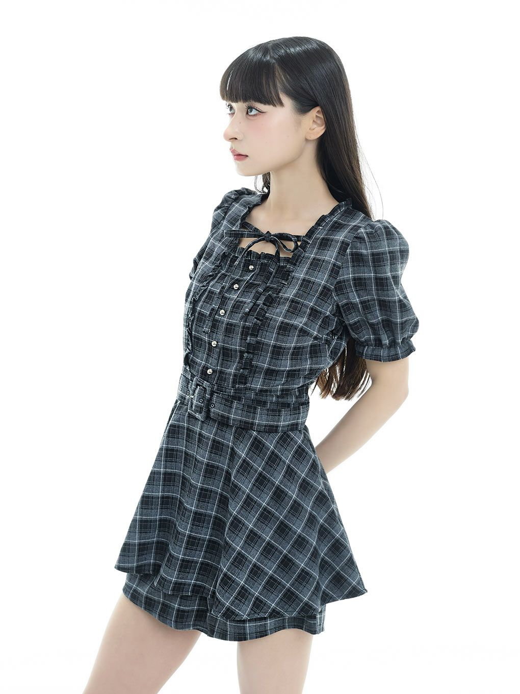 【BUBBLES】フリルペプラムセットアップ