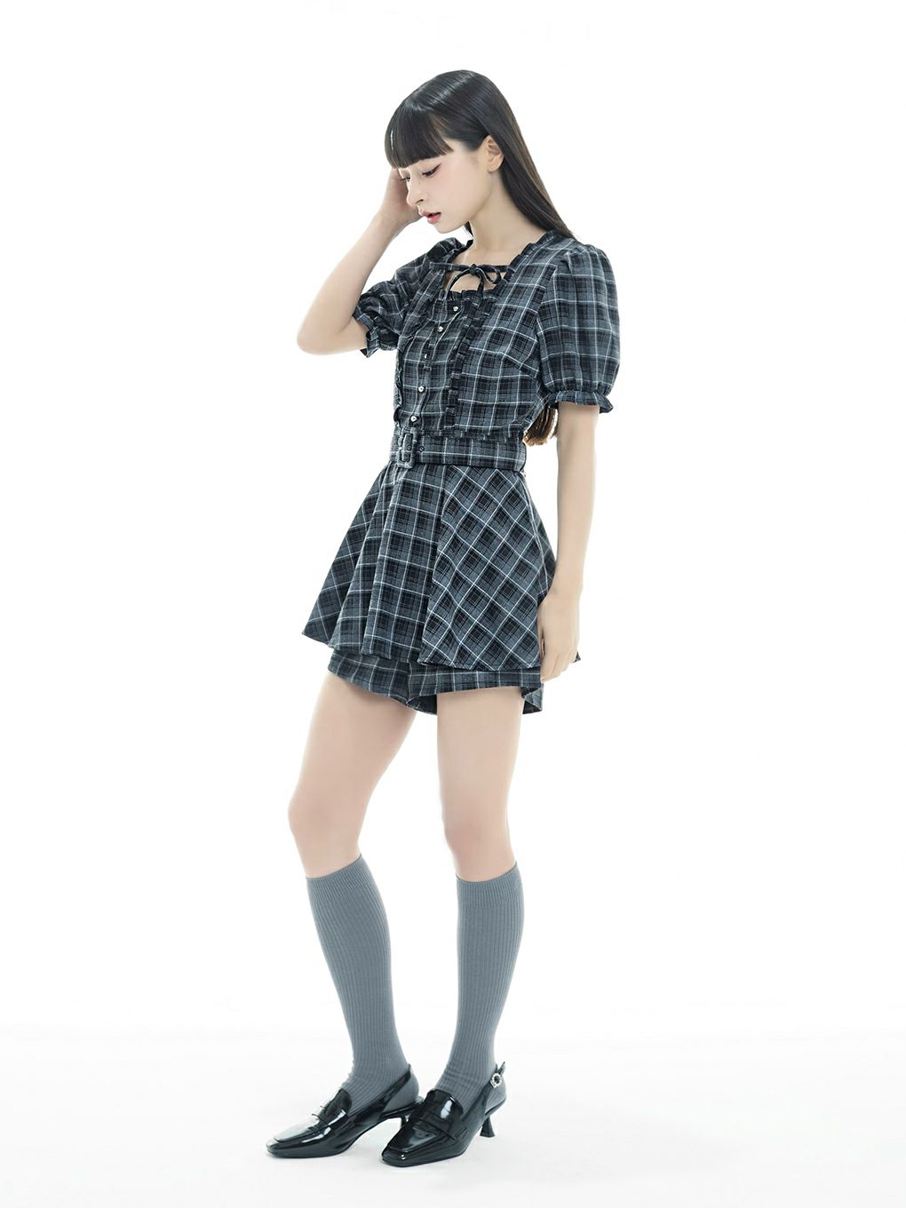 【BUBBLES】フリルペプラムセットアップ