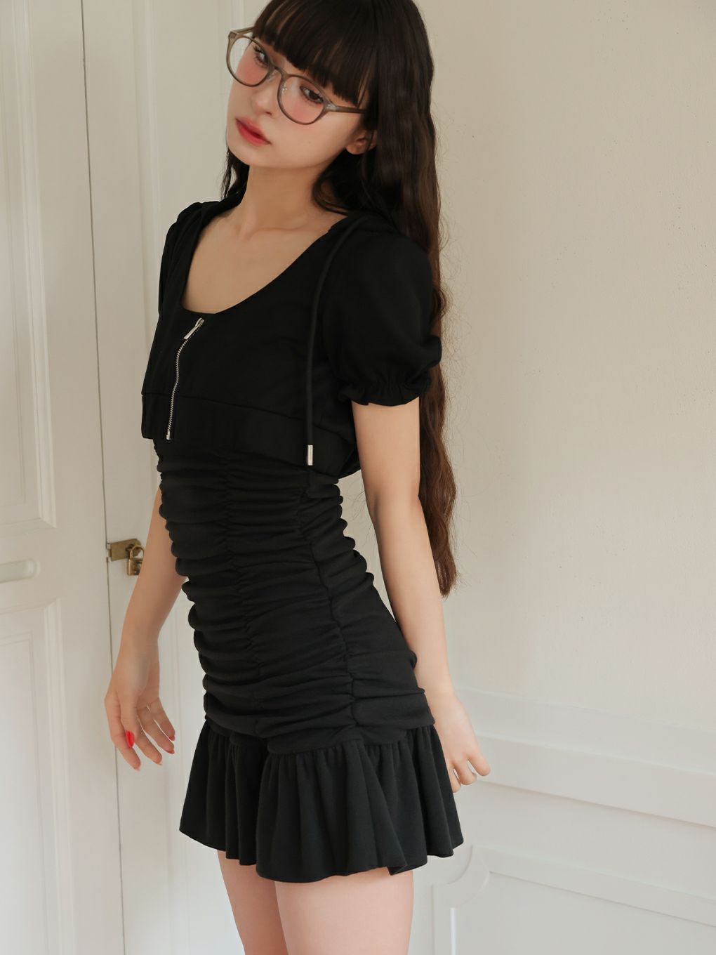 【BUBBLES】ミニパーカーギャザーワンピース