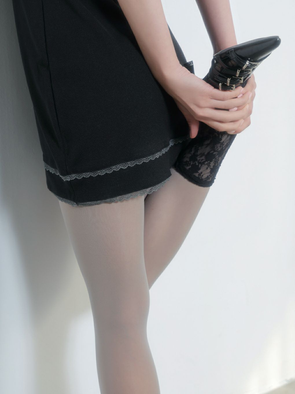 【BUBBLES】フーディーリブワンピース