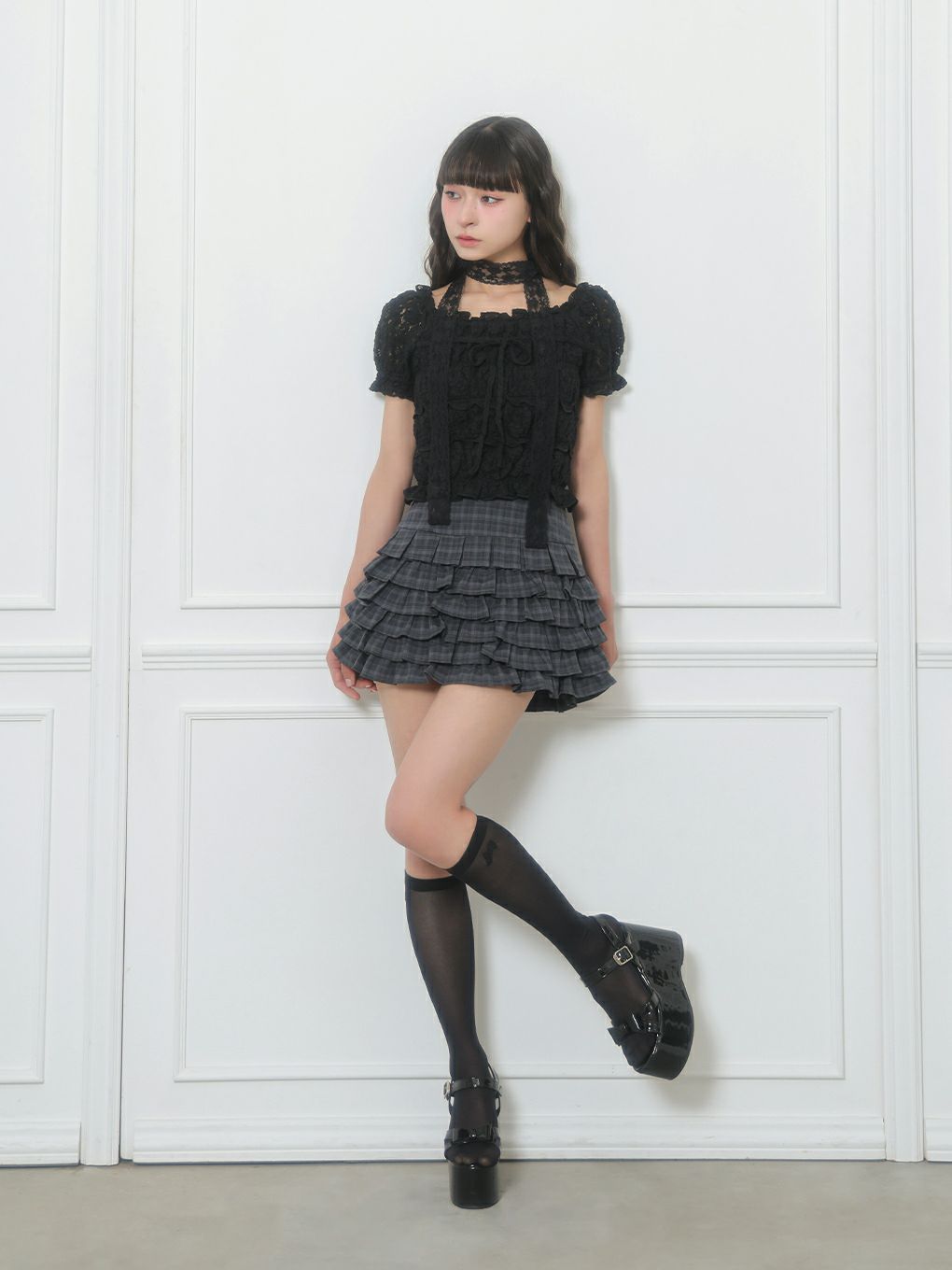 【BUBBLES】シャーリングリボントップス