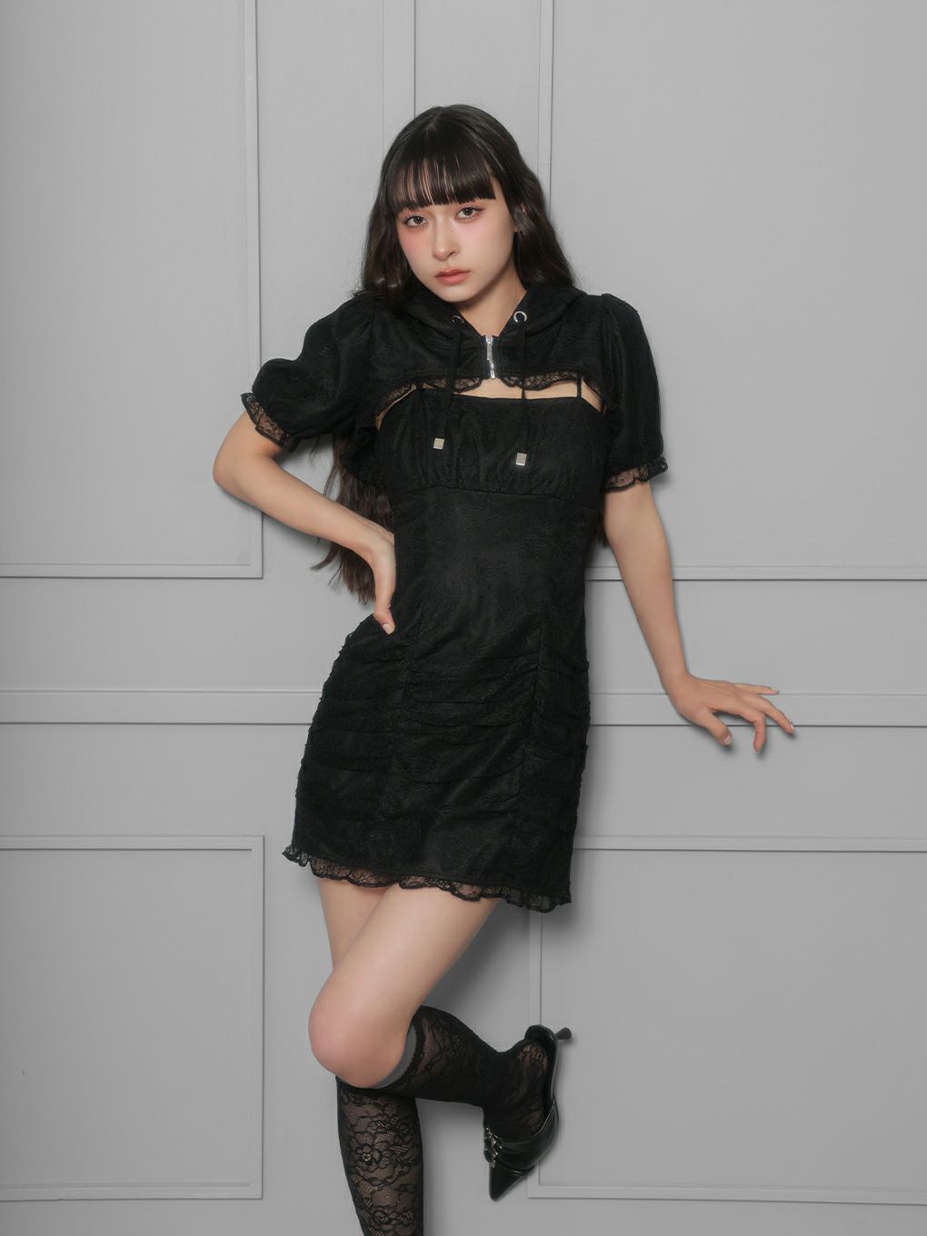 【BUBBLES】ギャザーパーカーワンピース