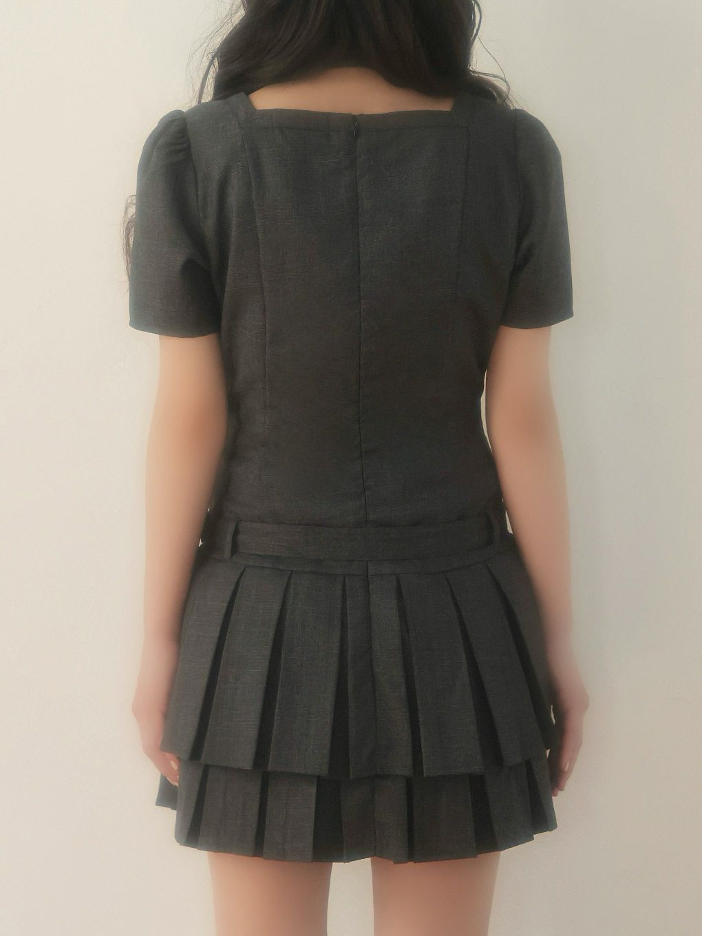 【BUBBLES】スクエアプリーツワンピース