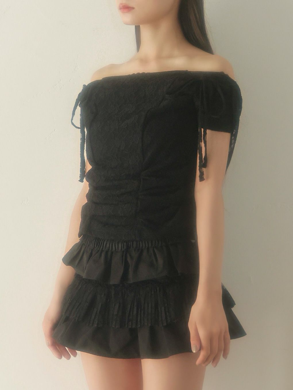 【BUBBLES】レースフーディートップス