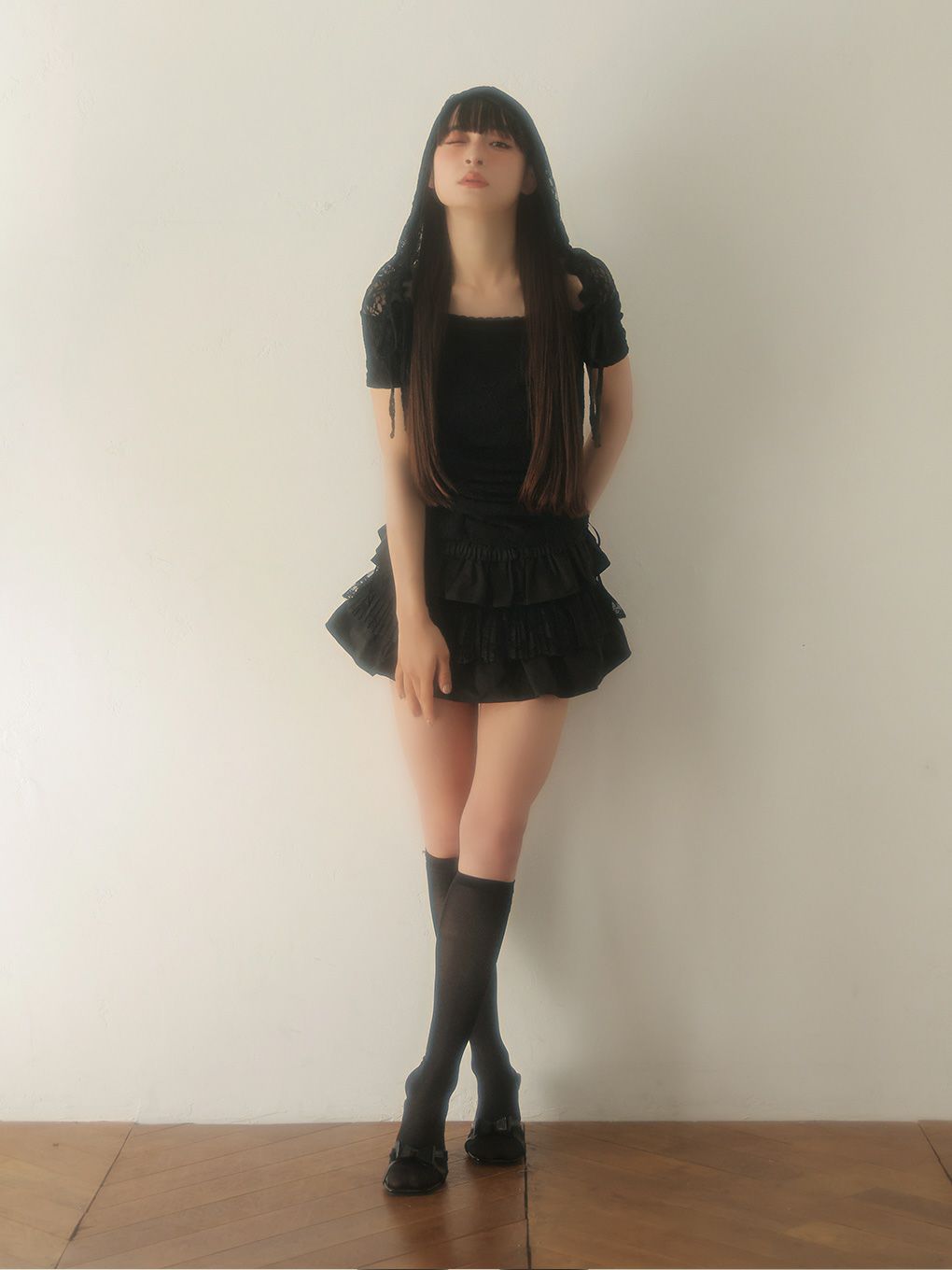 【BUBBLES】レースフーディートップス