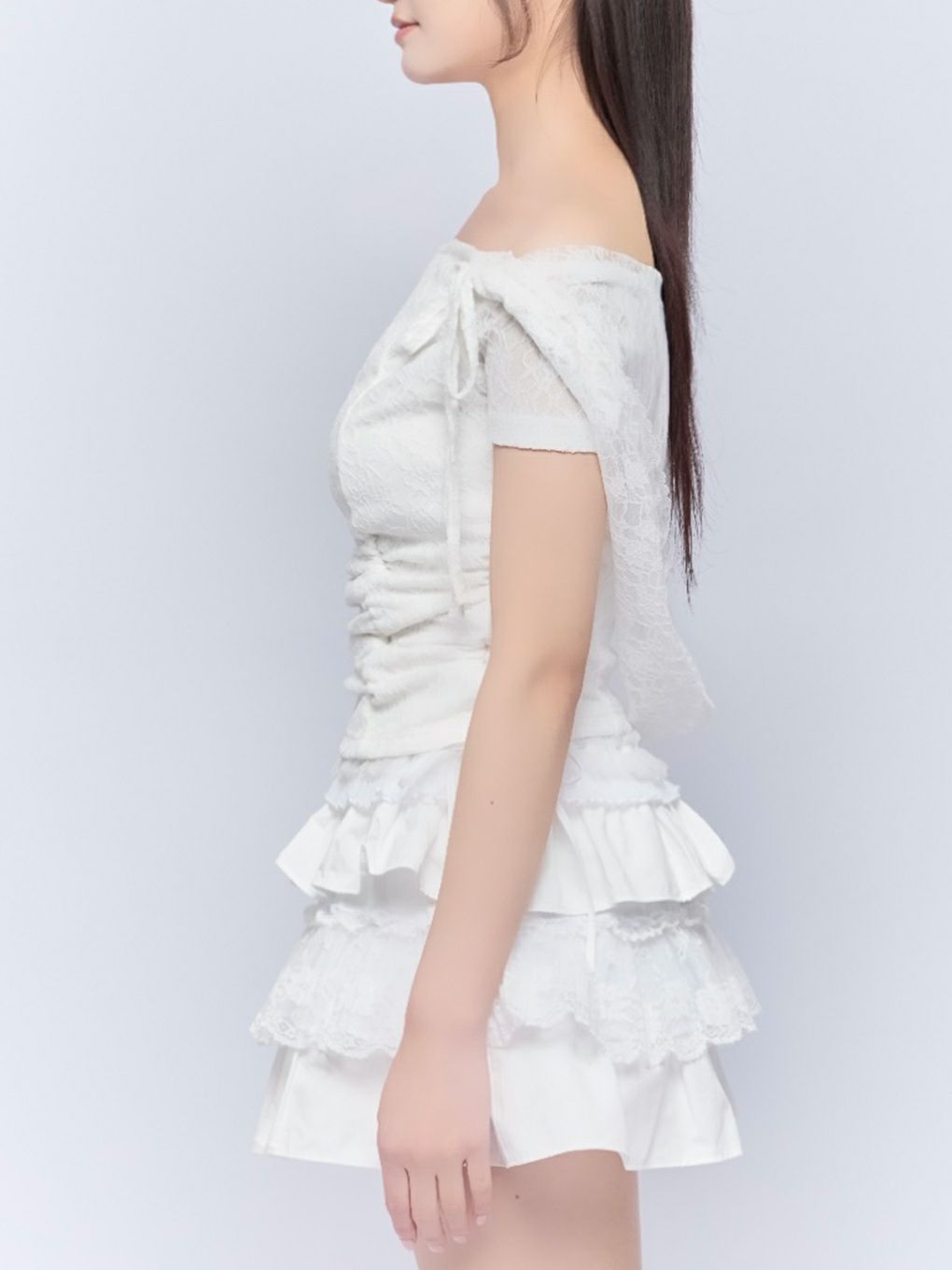 【BUBBLES】レースフーディートップス