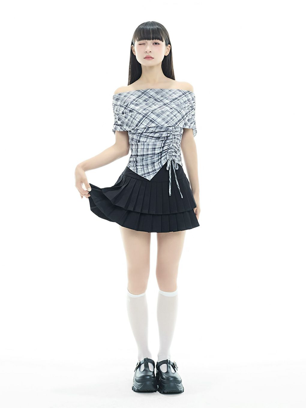 【BUBBLES】シアーオフショルトップス