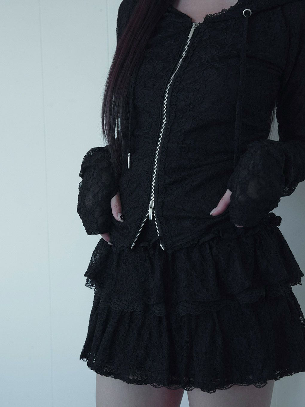 【BUBBLES】レースフーディートップス