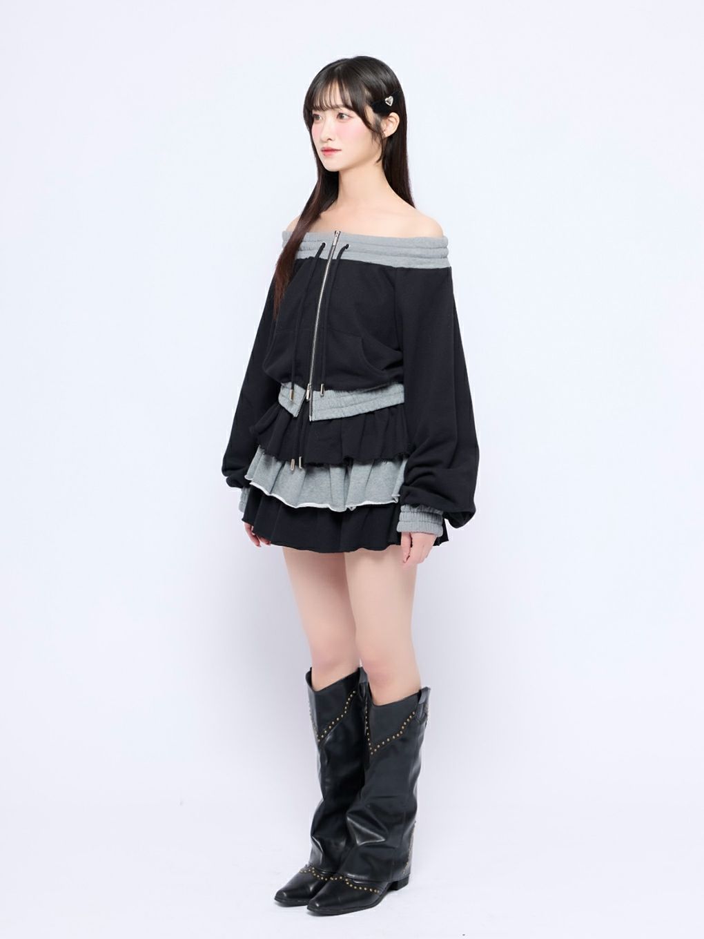 【BUBBLES】バイカラーフリルスウェットスカパン