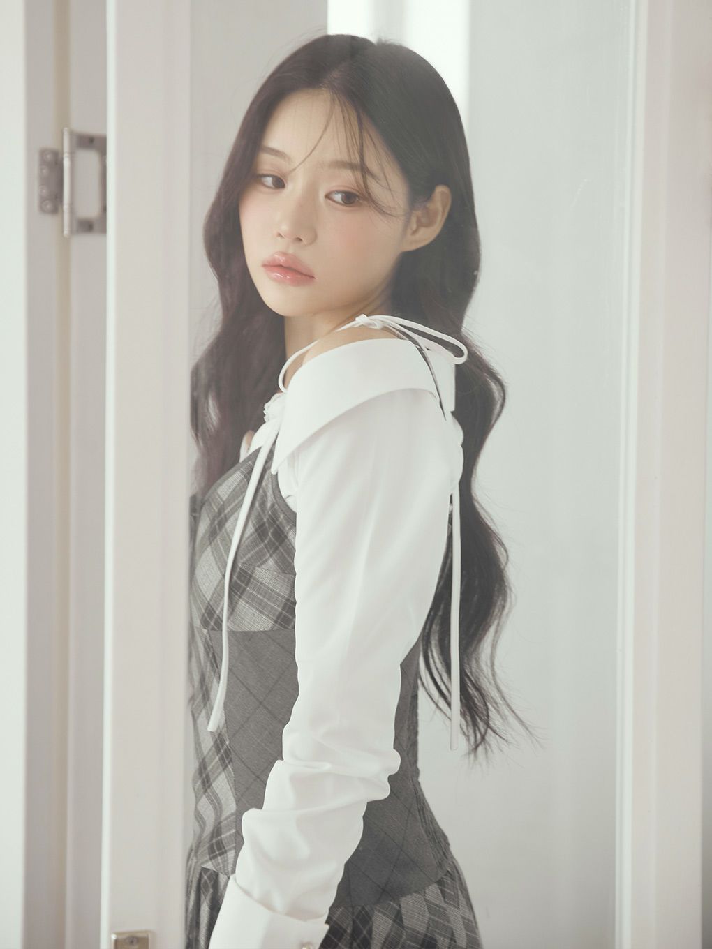 【BUBBLES】アシンメトリーリボンシャツ