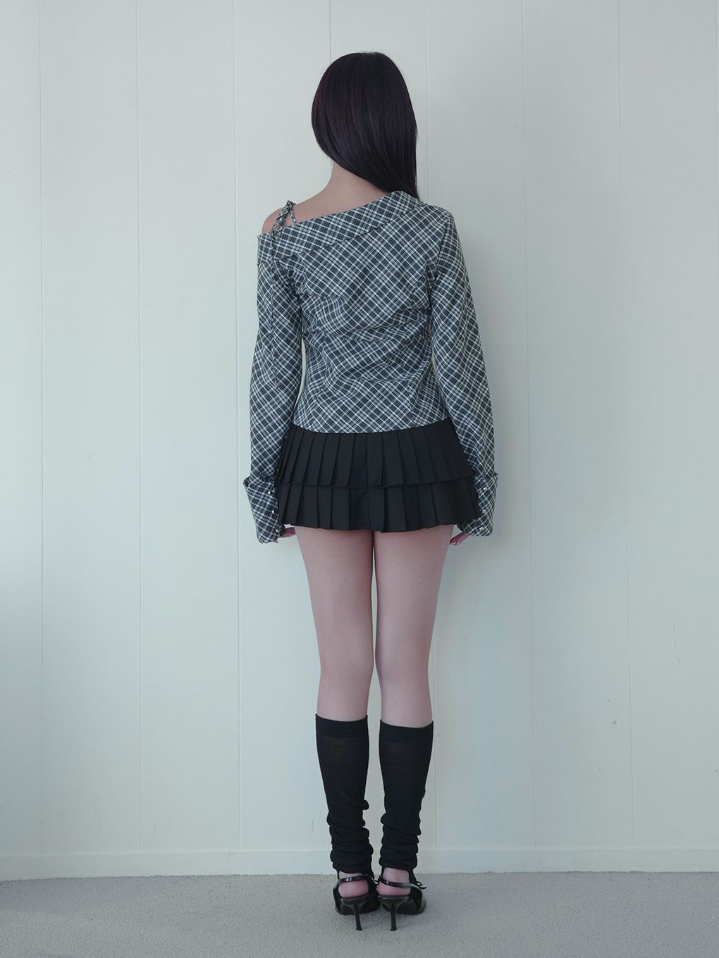 【BUBBLES】アシンメトリーリボンシャツ