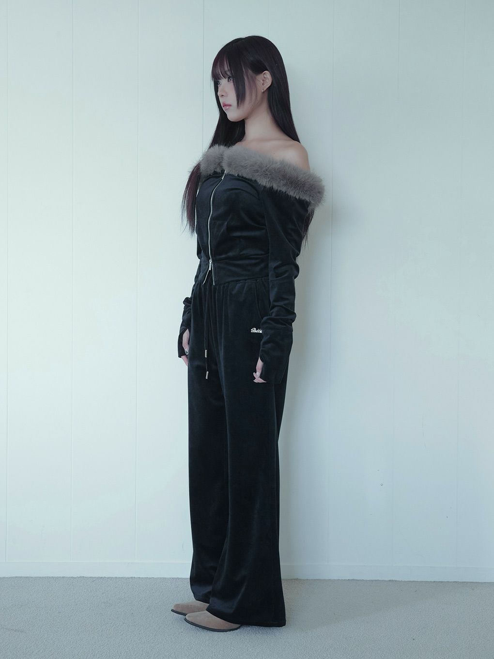 【BUBBLES】ベルベットファーオフショルトップス