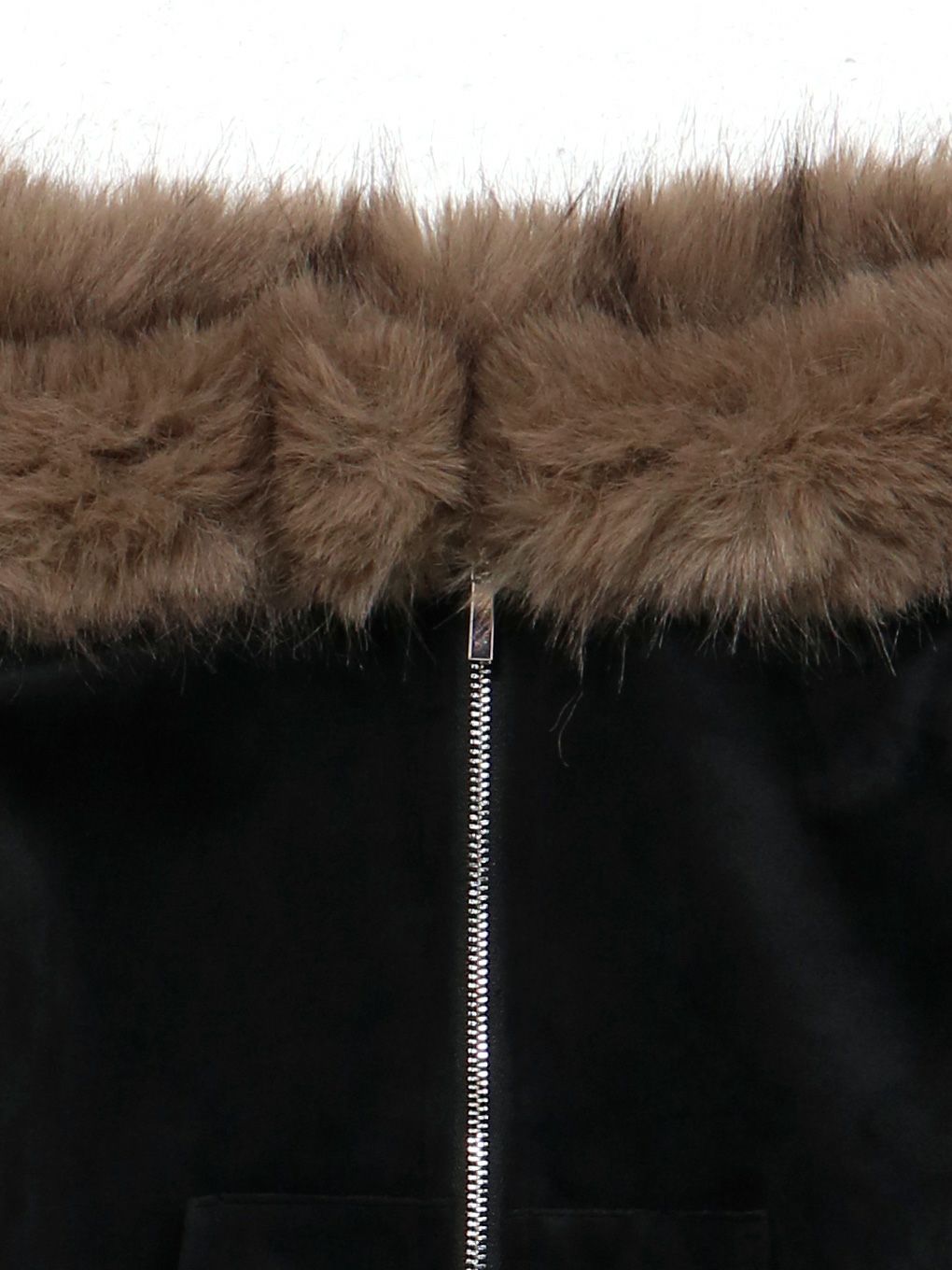 【BUBBLES】ベルベットファーオフショルトップス