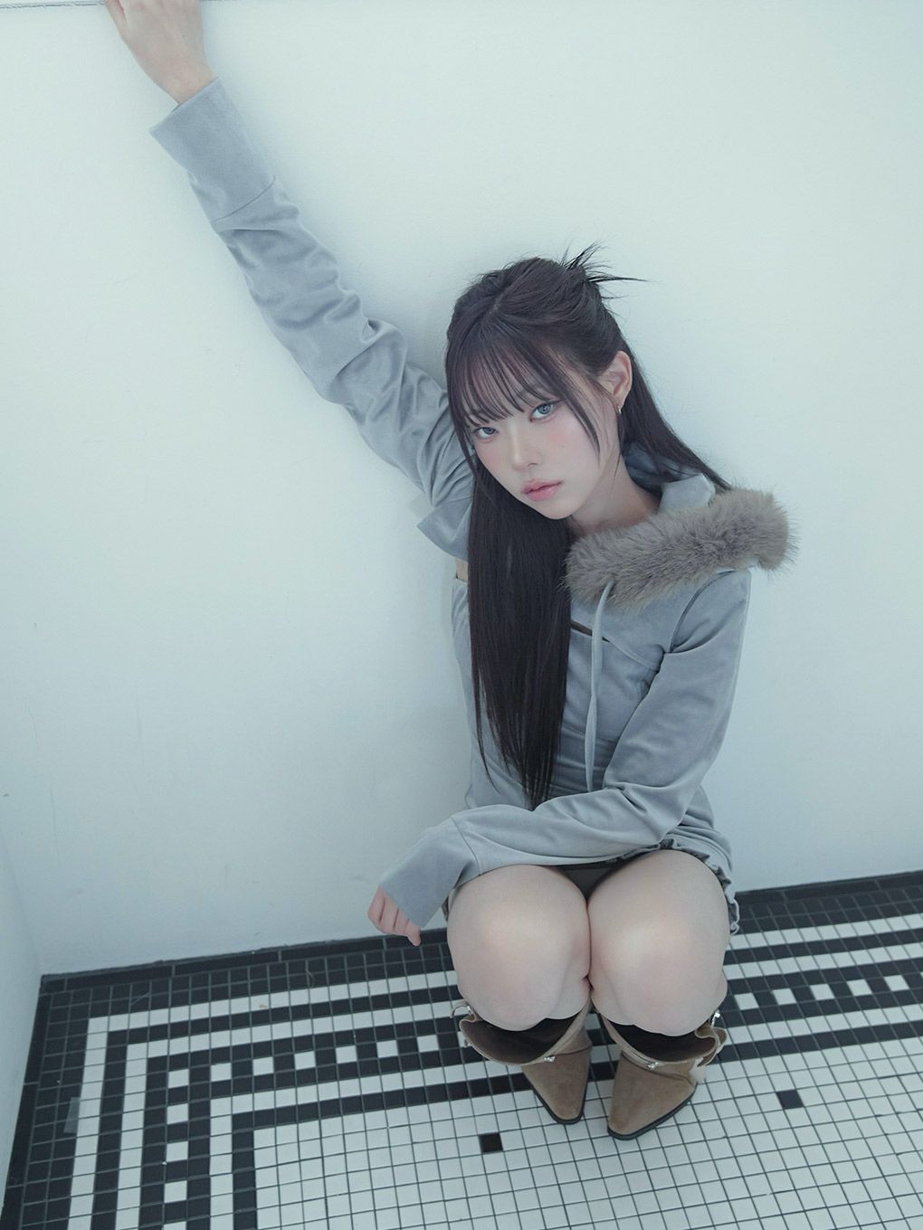 【BUBBLES】ベルベットファーパーカーワンピース