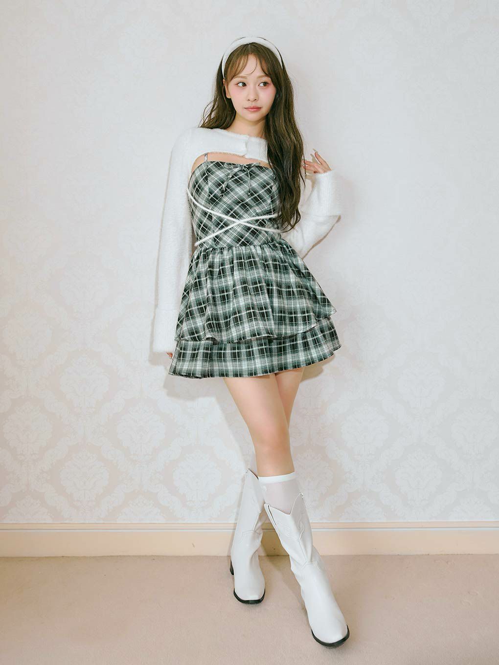 【BUBBLES】オープンネックギャザーワンピース