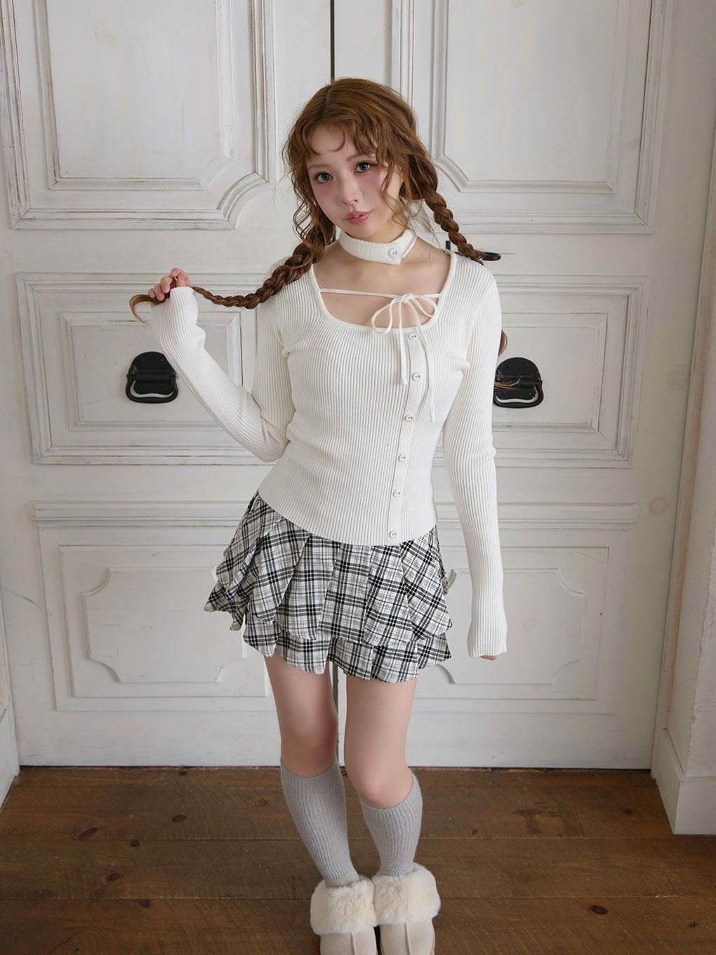 【BUBBLES】チョーカーボタンニットトップス