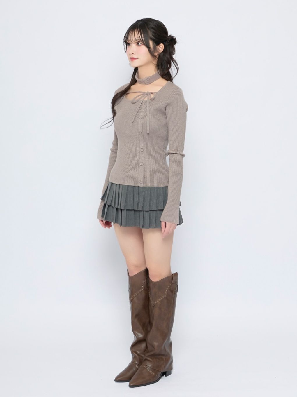 【BUBBLES】チョーカーボタンニットトップス