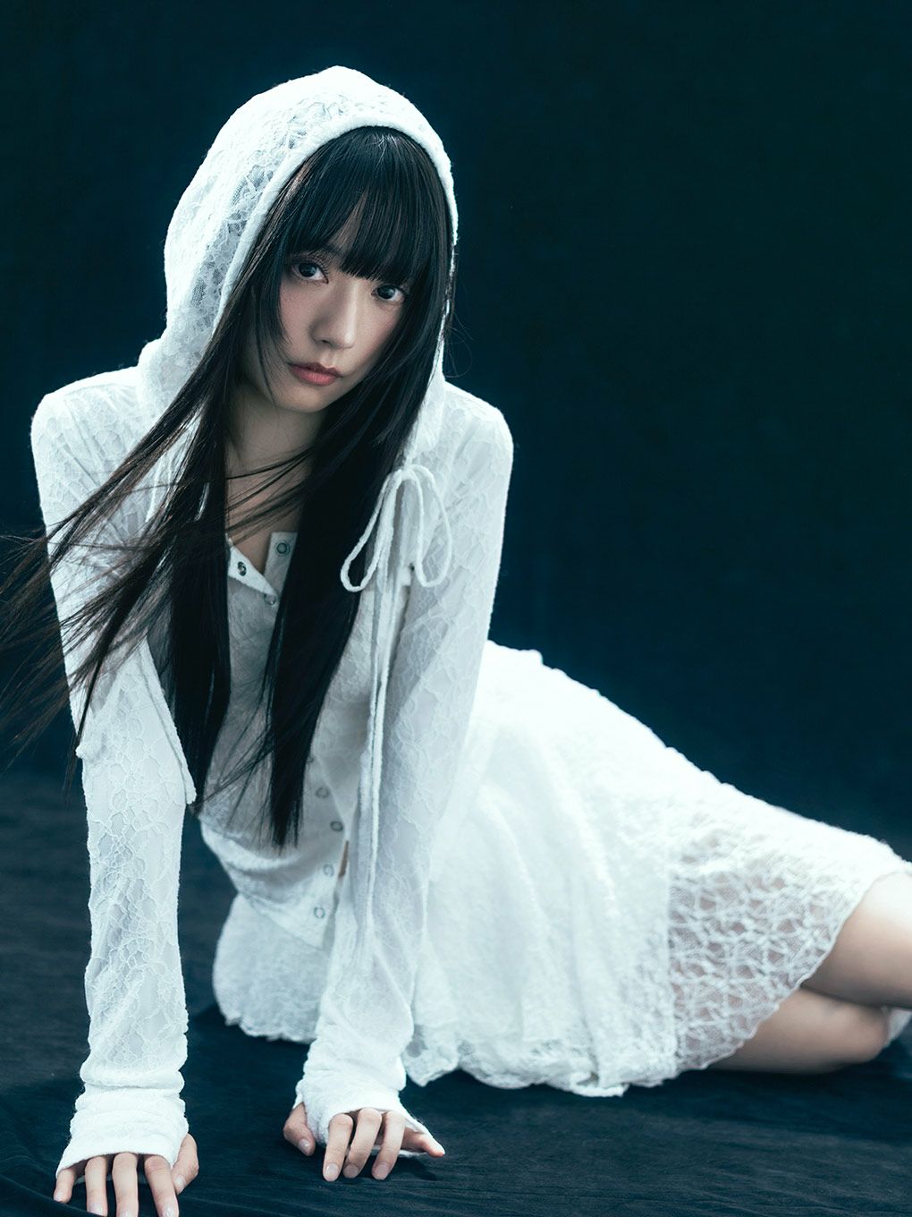 【BUBBLES】レースフーディートップス