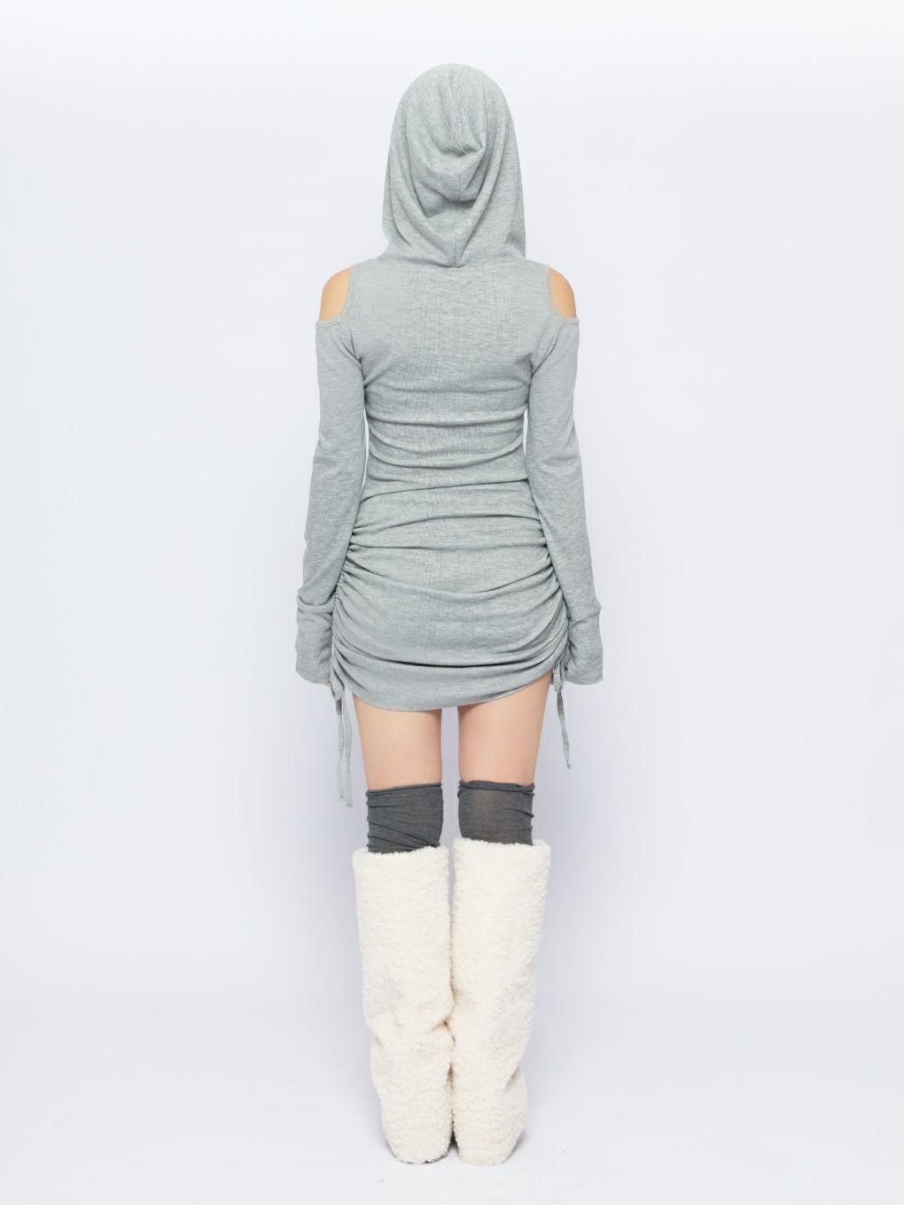 【BUBBLES】フーディーワンピース