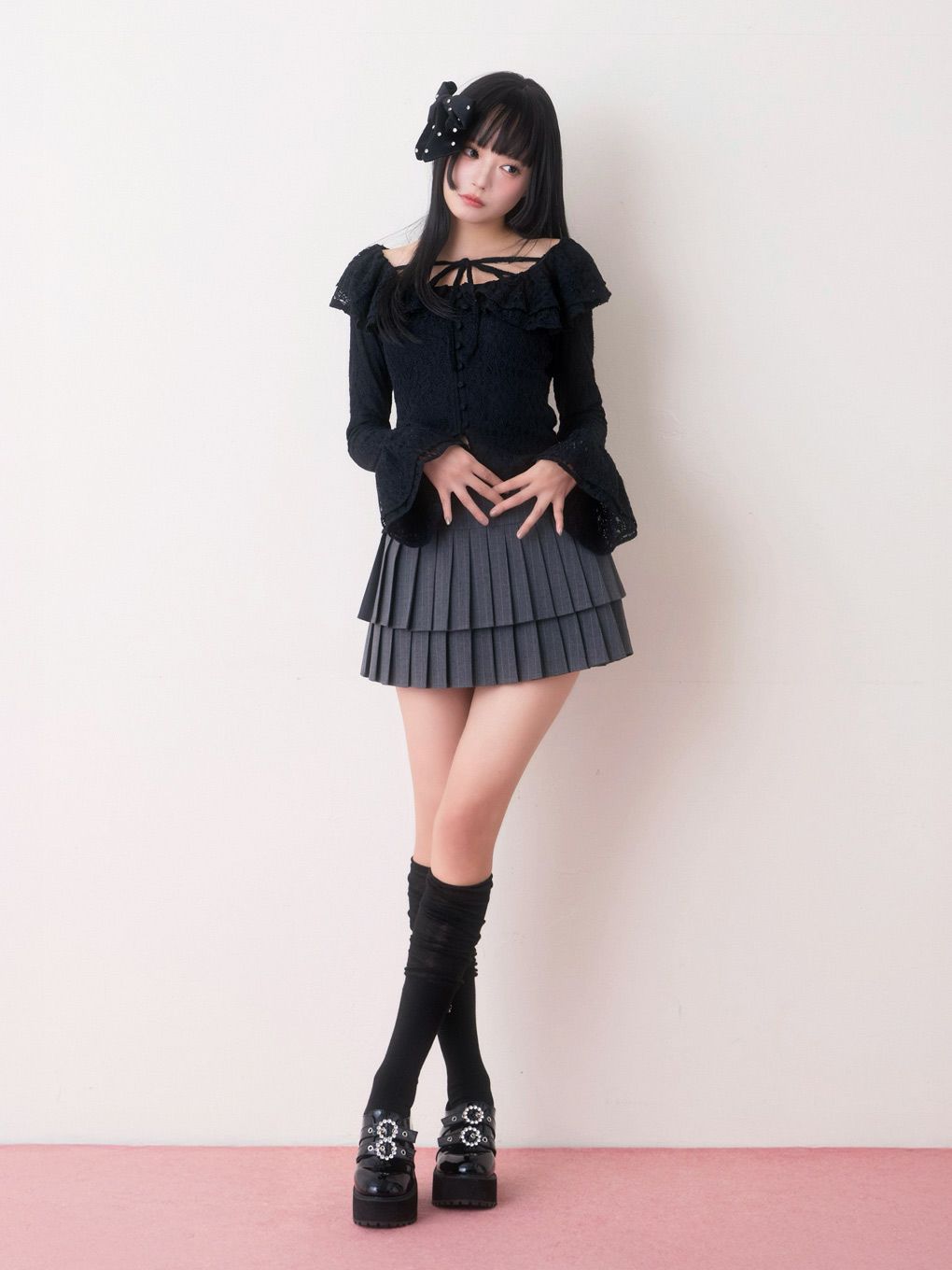 【BUBBLES】フリルレーストップス