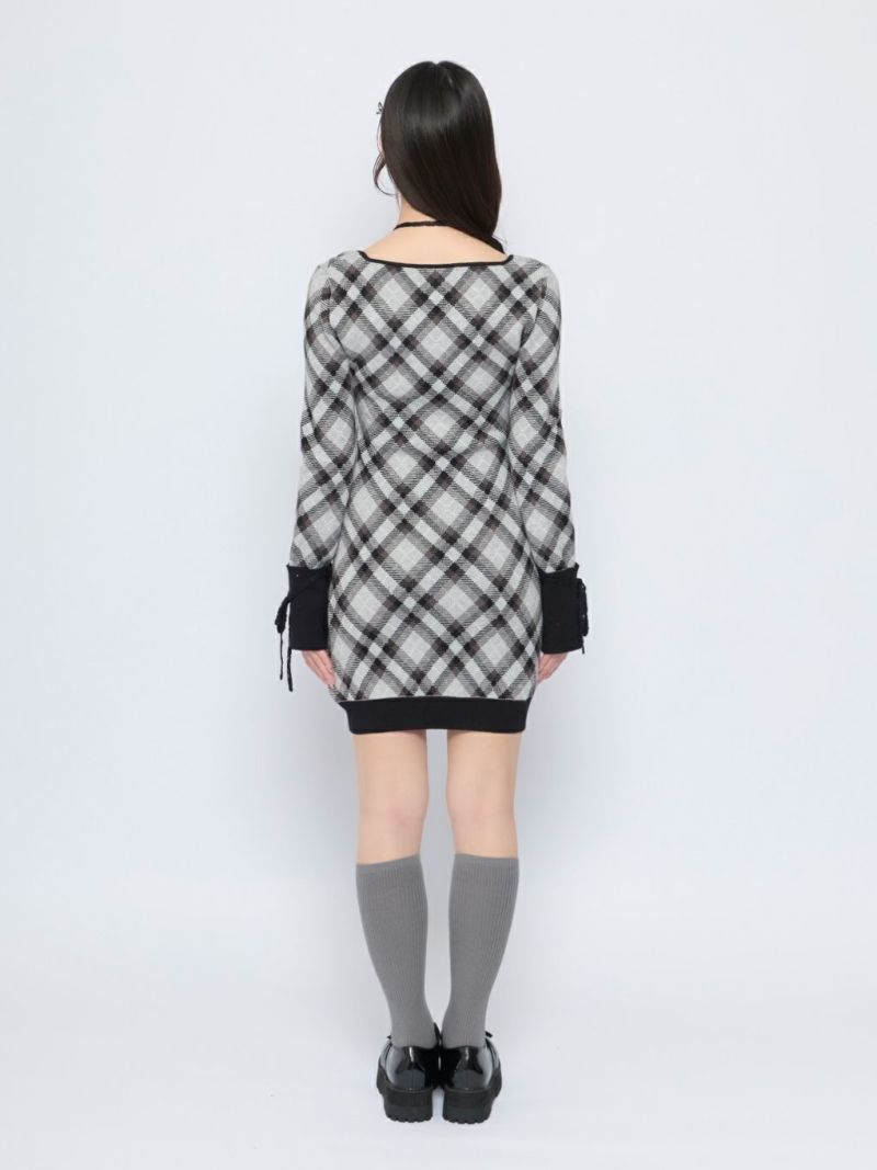 BUBBLES フロントジップニットワンピース BUBBLES BOUTIQUE 】 NEW ARRIVAL ・Cable girly onepiece color