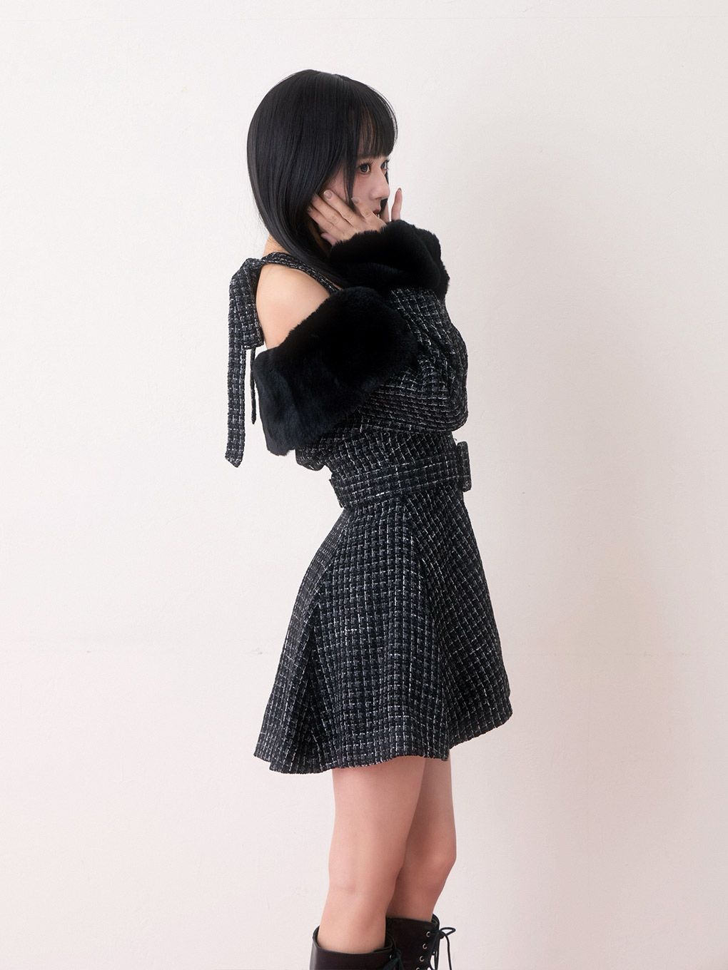 【BUBBLES】ファーオフショルツイードワンピース