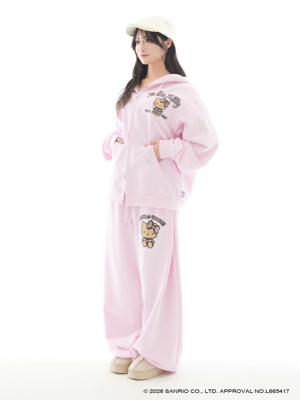 【BUBBLES】グリッターロゴルーズパーカー