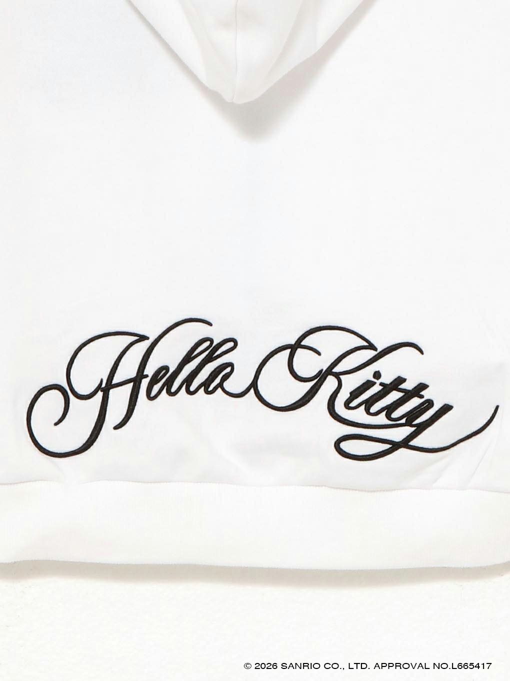 【BUBBLES】エンブロイダリークロップドパーカー