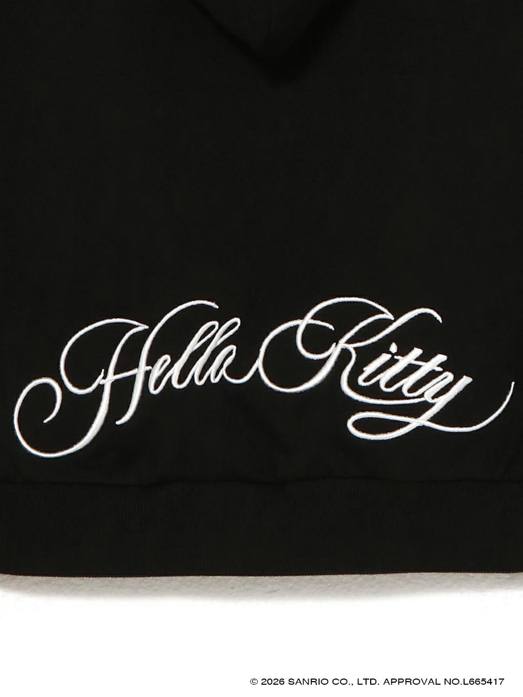 【BUBBLES】エンブロイダリークロップドパーカー