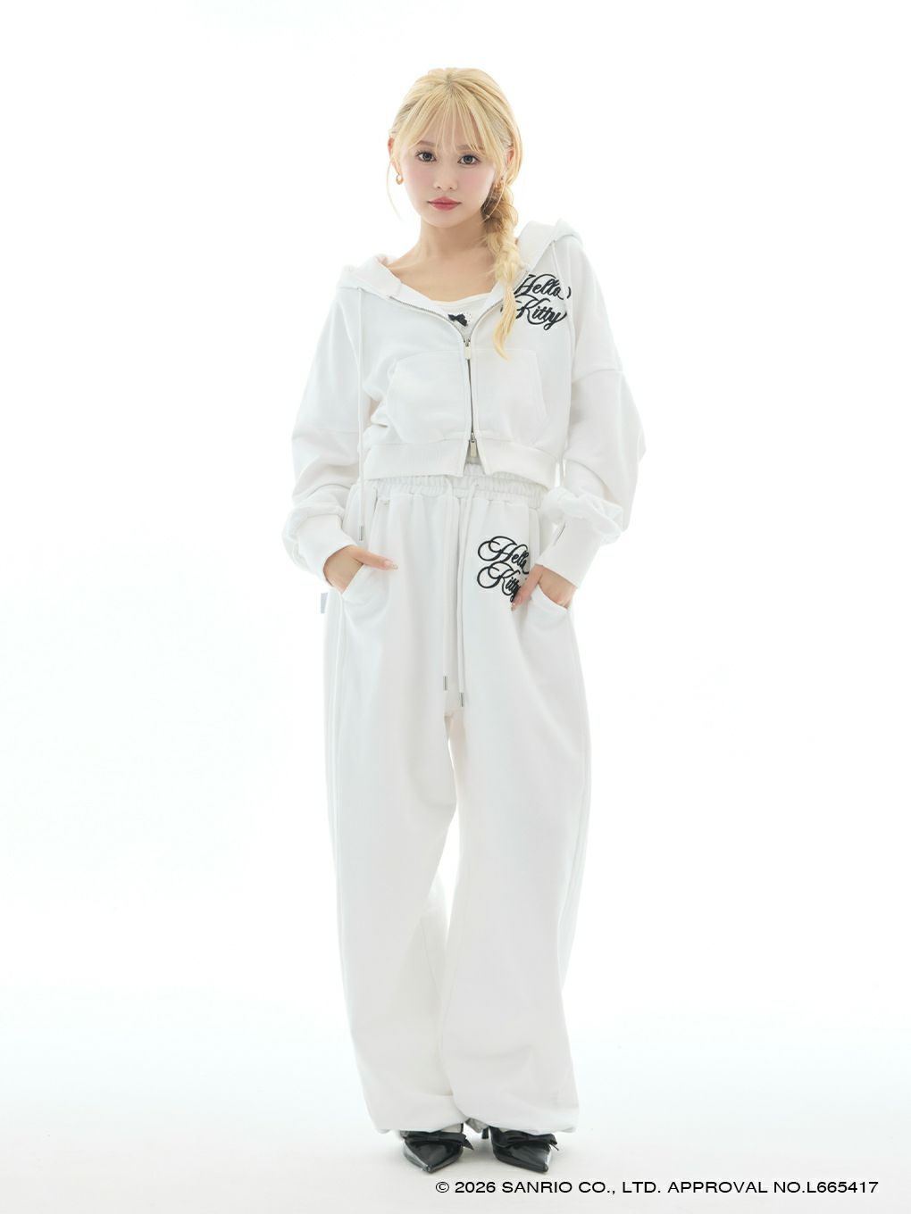 【BUBBLES】エンブロイダリースウェットパンツ