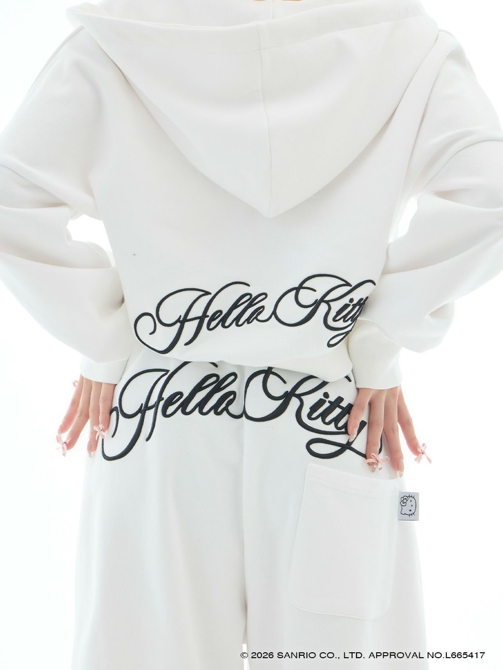 【BUBBLES】エンブロイダリースウェットパンツ