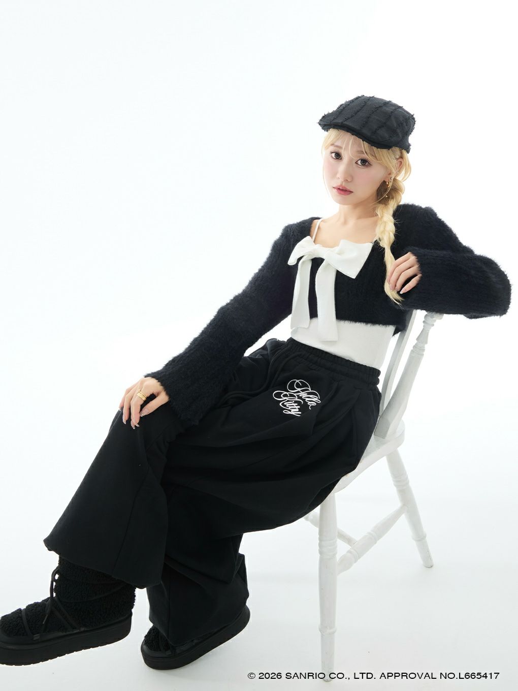 【BUBBLES】エンブロイダリースウェットパンツ