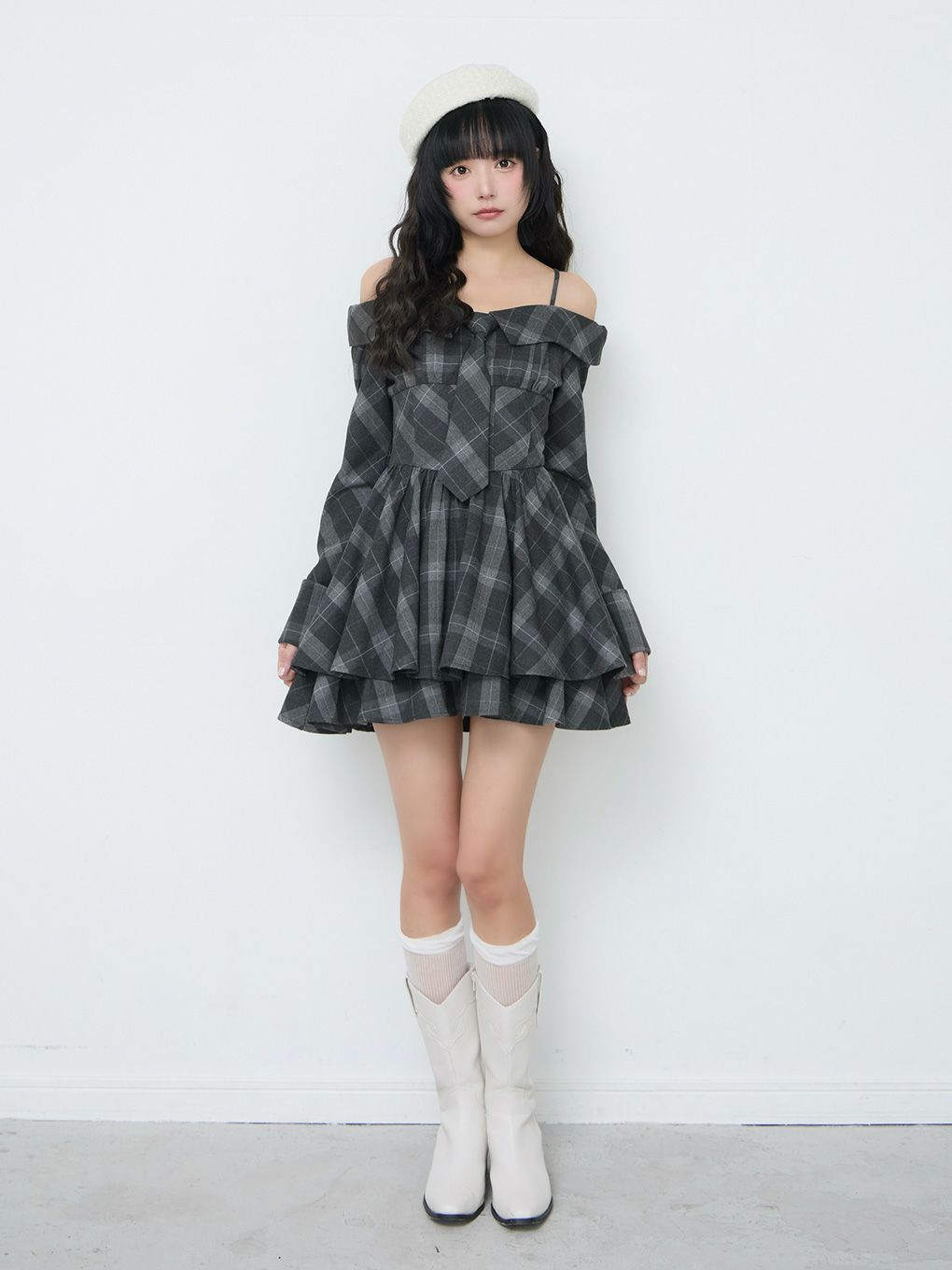 【BUBBLES】オフショルネクタイティアードワンピース